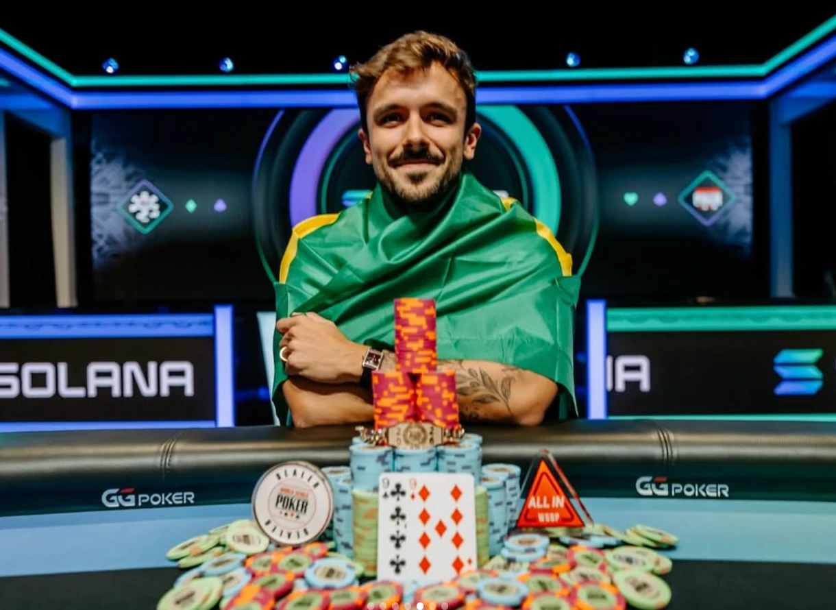Yuri Dzivielevski é HEXA: brasileiro conquista o 6º bracelete na WSOP 2026